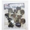 Image 1 : BAG OF 12 NEW POUR-STOP POURERS