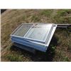 Image 1 : Aluminum Framed Windows 59'' x 31 1/4'' 