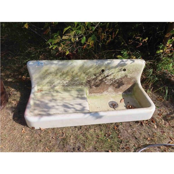 Cast Country Sink 52'' Wide