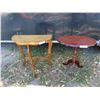 Image 1 : 2 End Tables