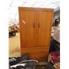 Image 1 : 2 Cabinets 66'' H x 36'' W x 20'' D 