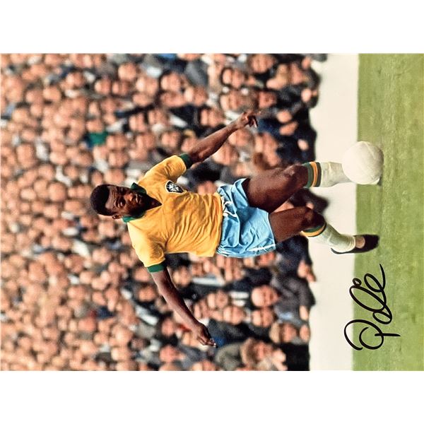 Soccer legend Pele signed photo