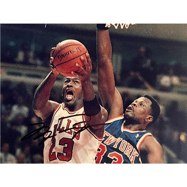 Michael Jordan signed photo