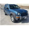 Image 2 : JEEP LIBERTY 2004 SALV T/DONATION