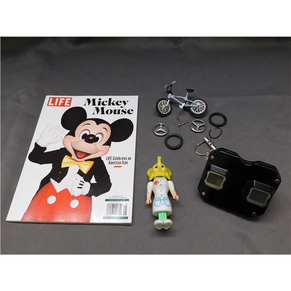 Elephant PEZ Dispenser with Body Parts, View-Master Sawyers