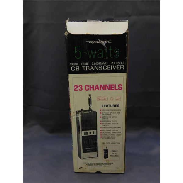 Realistic 5 watts CB Transceiver 23 Channels TRC-101B
