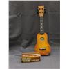 Image 1 : First Act Discovery Ukulele, Havana Club Wooden Domino Set