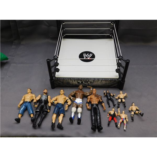 WWE WWF Wrestling Ring and Action Figures