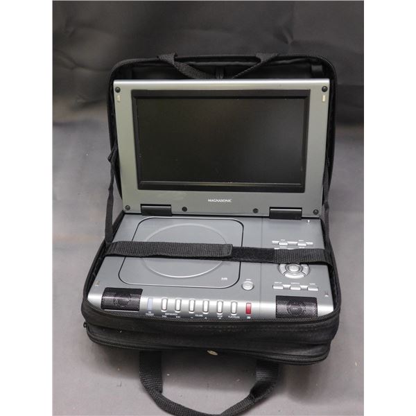 Magnasonic Portable DVD Player *working* w Case