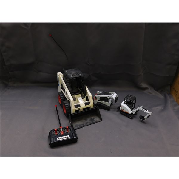 3pcs Remote Control Bobcat Toy & Small Construction Toys