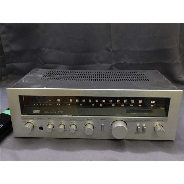Sansui Receiver R-30