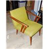 Image 4 : Vintage MCM Mid Century Green Upholstered Teak / Walnut? Armchair Lounge Chair