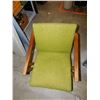 Image 5 : Vintage MCM Mid Century Green Upholstered Teak / Walnut? Armchair Lounge Chair