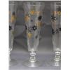 Image 2 : Set of 4 MCM Vintage Tall Glasses Winter Snowflake Black and Gold Pattern
