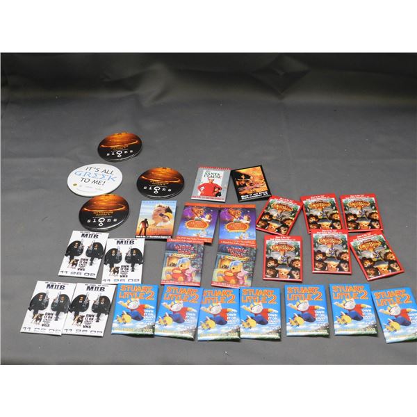 Lot of Assorted Movie Theatre Promo Film Buttons Men In Black 2, Stuart Little 2, Signs, Etc