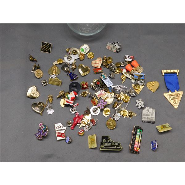 Lot of Assorted Pins Travel, Souvenir