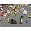 Image 2 : Lot of Assorted Pins Travel, Souvenir