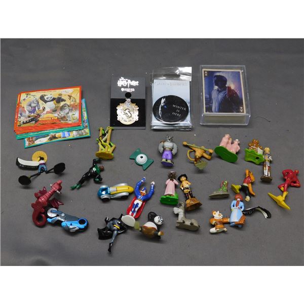 Lot of Small Kinder Premiums Toys, GOT Buttons, Harry Potter, Etc