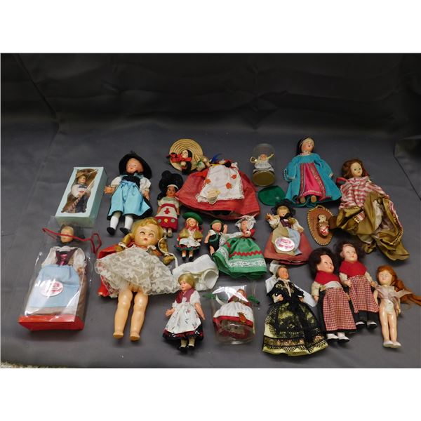 Lot of Assorted Dolls Vintage Toys Sleepy Eyes, Plastic., Folk, Etc