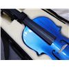 Image 3 : Cecilio Half Size Violin Electric Blue