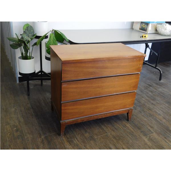 Vintage Wooden Dresser 3 Drawers  "The Hanover Line" by Pepplers