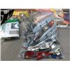 Image 2 : Lot of Assorted LEGO Sets, Star Wars, Brick Minifig Storage Head
