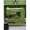 Image 3 : ELNA Green Sewing Machine Swiss Made Model 50
