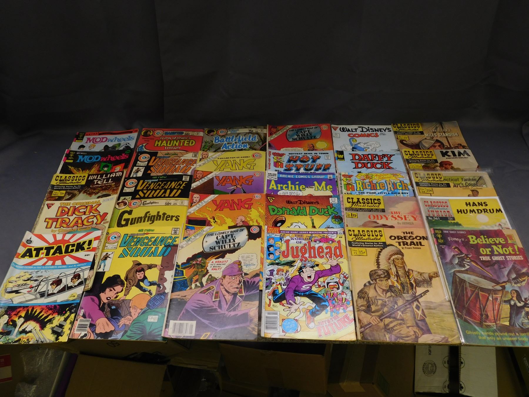 Lot of 30 Vintage Comic Books Classics, Gold Key, Western, Disney ...