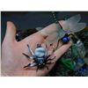 Image 2 : 150 Bugs and Spiders with Translucent Wings Plastic Toys