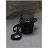 Image 8 : Sony Cybershot 5.0 Megapixel with SD Card, Charger, Bag *tested working* Point and Shoot Camera