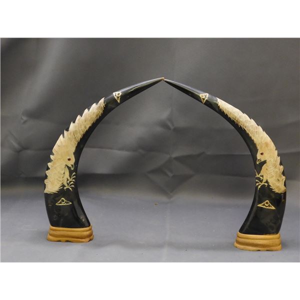 Lot of 2 KC Gifts Cranbrook BC Carved Animal Horn Decoration Bird Etching