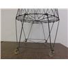Image 3 : Collapsible Wire Farm Laundry Basket Bin Rolling Allied Product Co