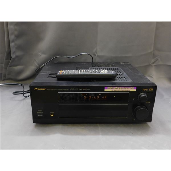 Pioneer Audio Video Multi Channel Receiver VSX D710S w remote.