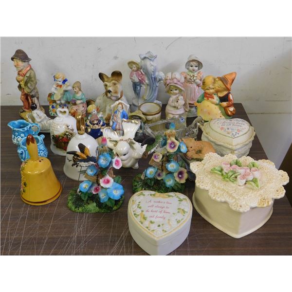 Bundle of Assorted Trinkets Figurines Knick Knacks