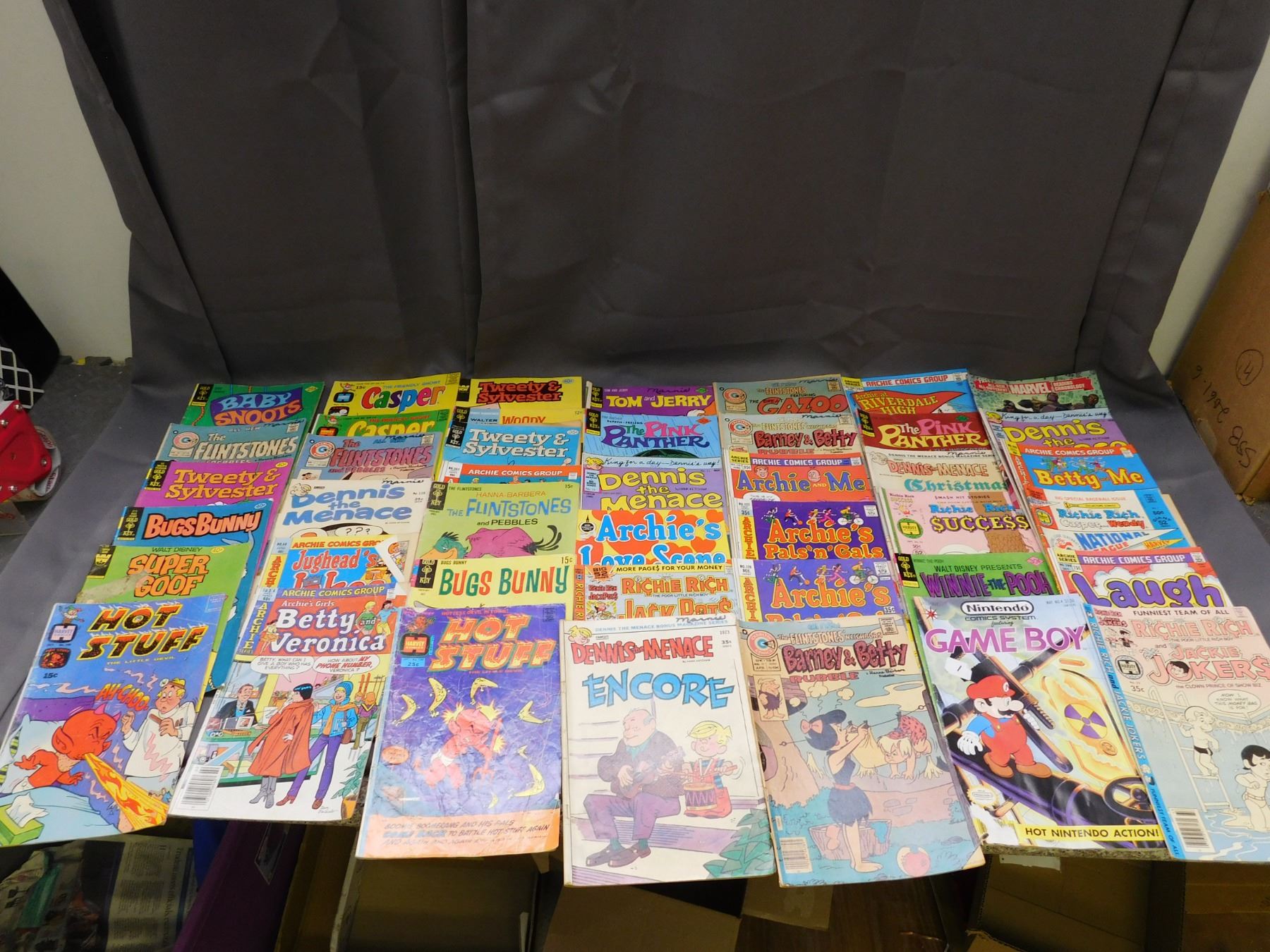 Lot of 40+ Vintage Comics Gold Key, Archie, Pink Panther, Flinstones ...