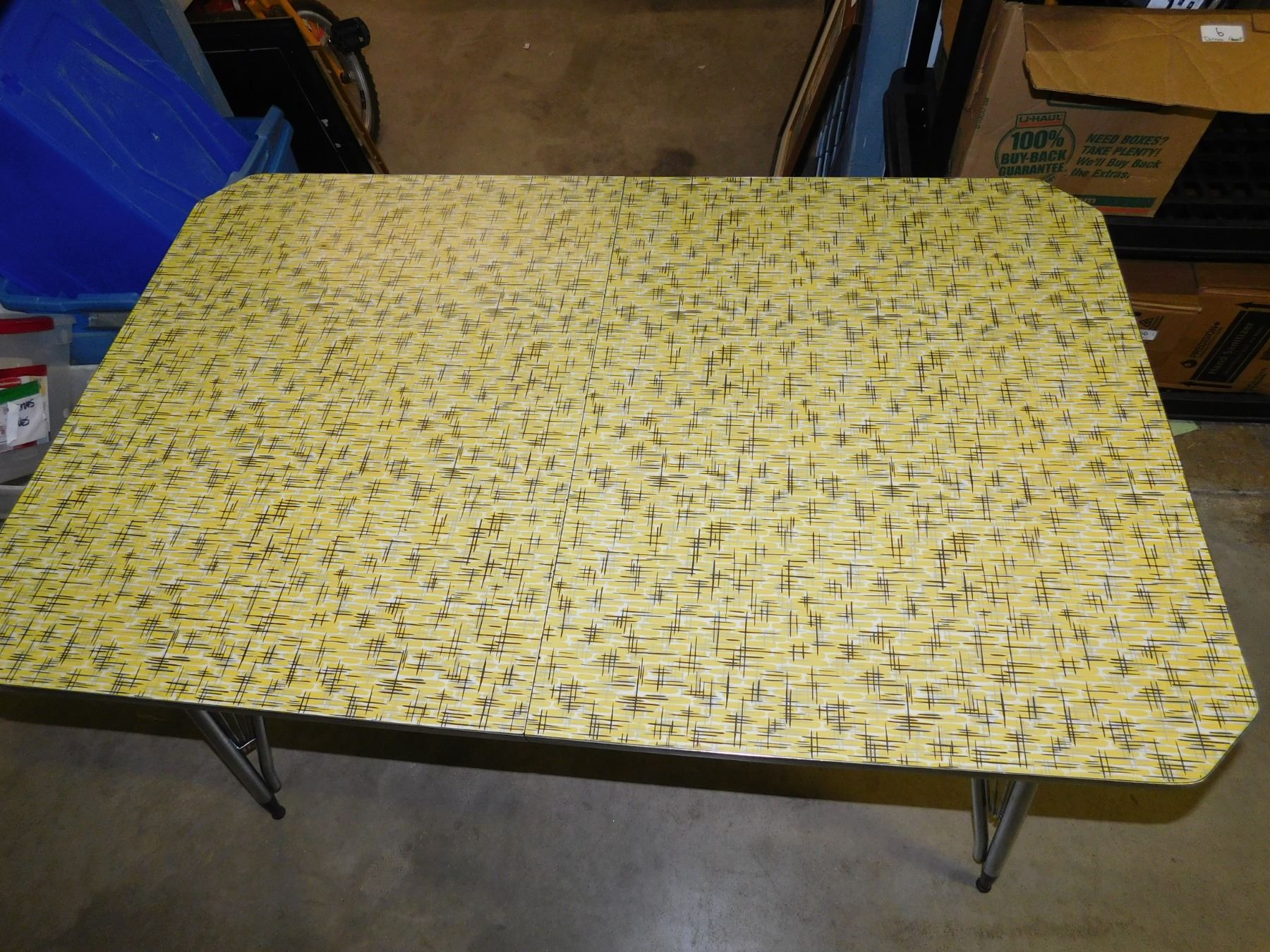 Vintage Retro Yellow Arborite / Formica Topped Kitchen Table with Cross ...