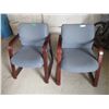 Image 1 : (2) Wood Frame Chairs