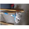 Image 2 : Vileda Mop Pail, Mop & (2) Wooden Handles