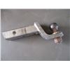 Image 4 : Reese 2" Drop Hitch w/2" Ball