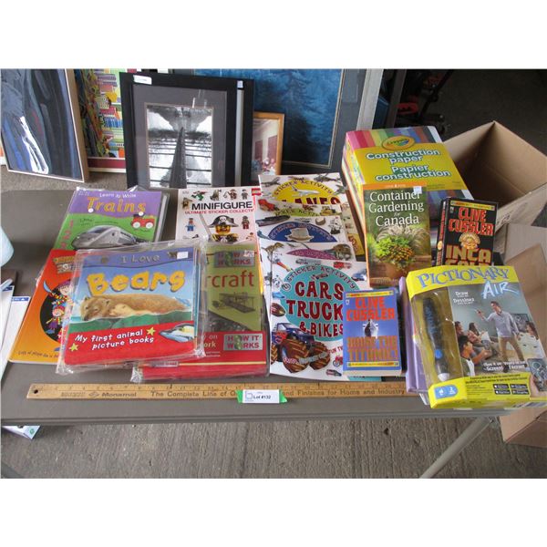 Pictionary Air Game, Spiderman Book, How It Works Books, Construction Paper, Sticker Books, Novels, 