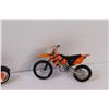 Image 4 : (3) Model Dirt Bikes & Chopper - Approx 1:43 Scale