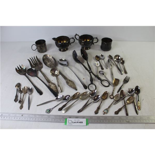 Plated Creamer & Sugar Bowl - Cups - Cutlery