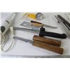 Image 3 : Sears Electric Knife (working) - Oster Mixer (working) - Taylor Meat Thermometer - Knives
