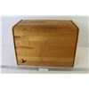 Image 1 : Wooden Bread Box