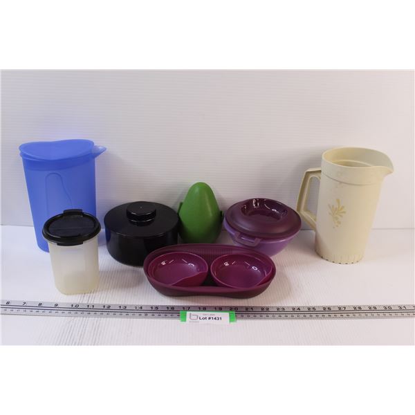 (8) Tupperware Items: Pitcher, Bowls, Dishes, Misc.
