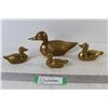 Image 1 : (4) Brass Ducks
