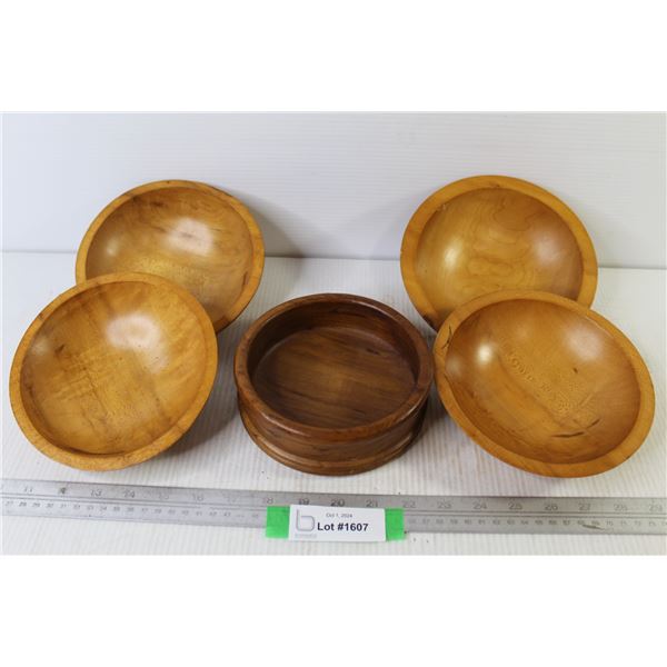 (4) Lesco Mid Century Modern Wooden Bowls (Made in Canada) - Small Teak Bowl (Made in Thailand)