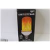 Image 5 : (2) Plastic Coffins - LED Flame Lightbulb - Wooden Cut-Outs