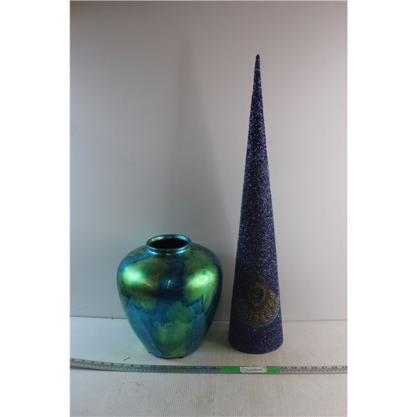 Cone Decor 30'' and Glass Vase