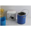Image 4 : Google Chromecast Ultra - Untested, Carousel Decoration, (2) Glass Vases and Assorted Items